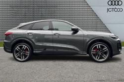 AUDI  Q5 Sportback Photo 4