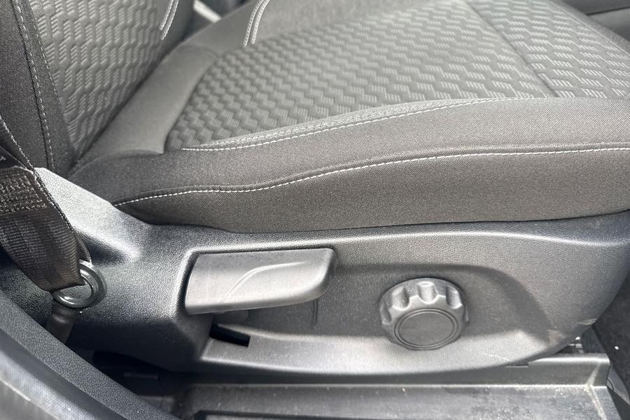 Ford PUMA Photo autoimg-62beb2dd8c77ff082b7b5bb4803815d33a67fea8.jpg