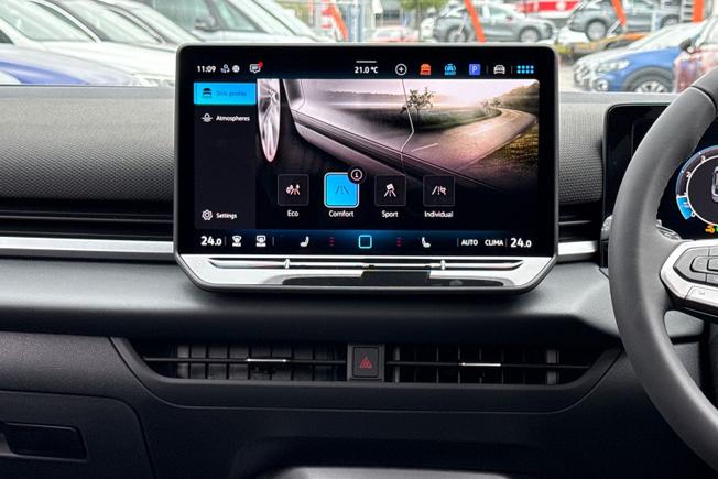 VOLKSWAGEN T-Roc Photo 38