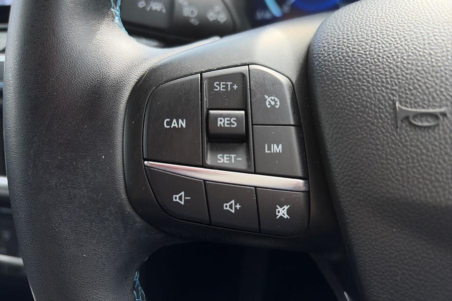 Ford FIESTA Photo autoimg-62c7035d61ea4a0bee106d6ae9548355164019af.jpg