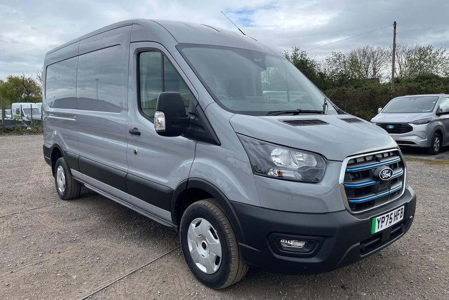 Used Ford E-TRANSIT YP75HFB 23