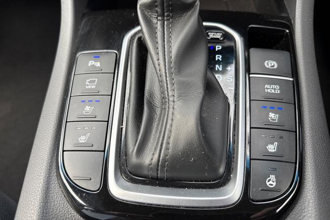 HYUNDAI IONIQ Photo 22