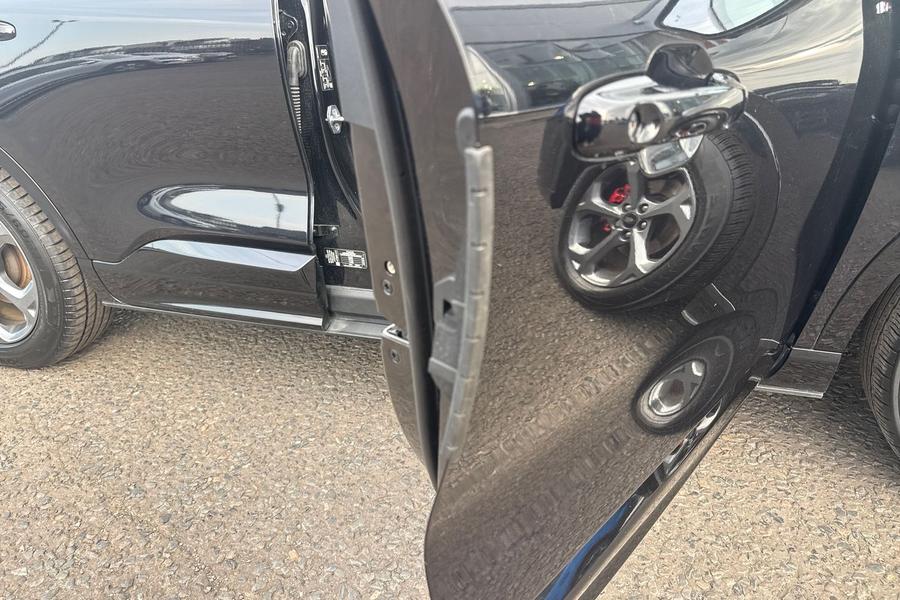 Ford KUGA Photo autoimg-62c9049b709b42ad5b861f528ac7b62704a329e0.jpg