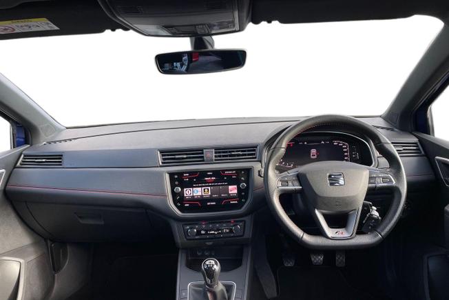 SEAT Ibiza Photo 11