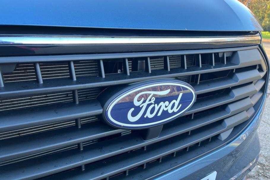 Used Ford TRANSIT CUSTOM 28