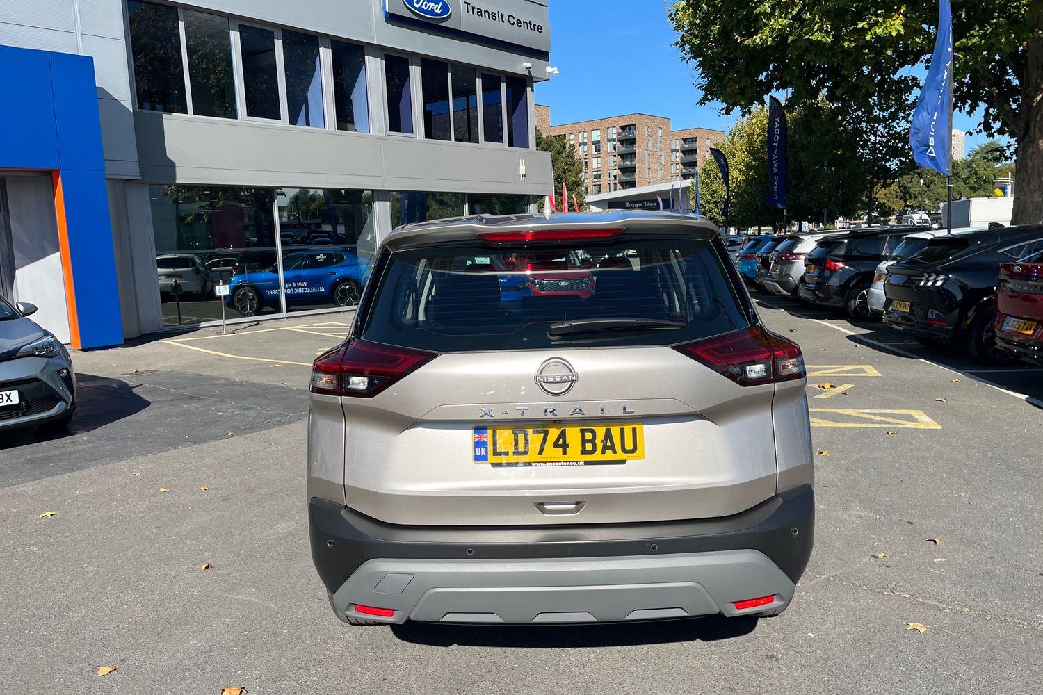 Nissan X-TRAIL Photo 34