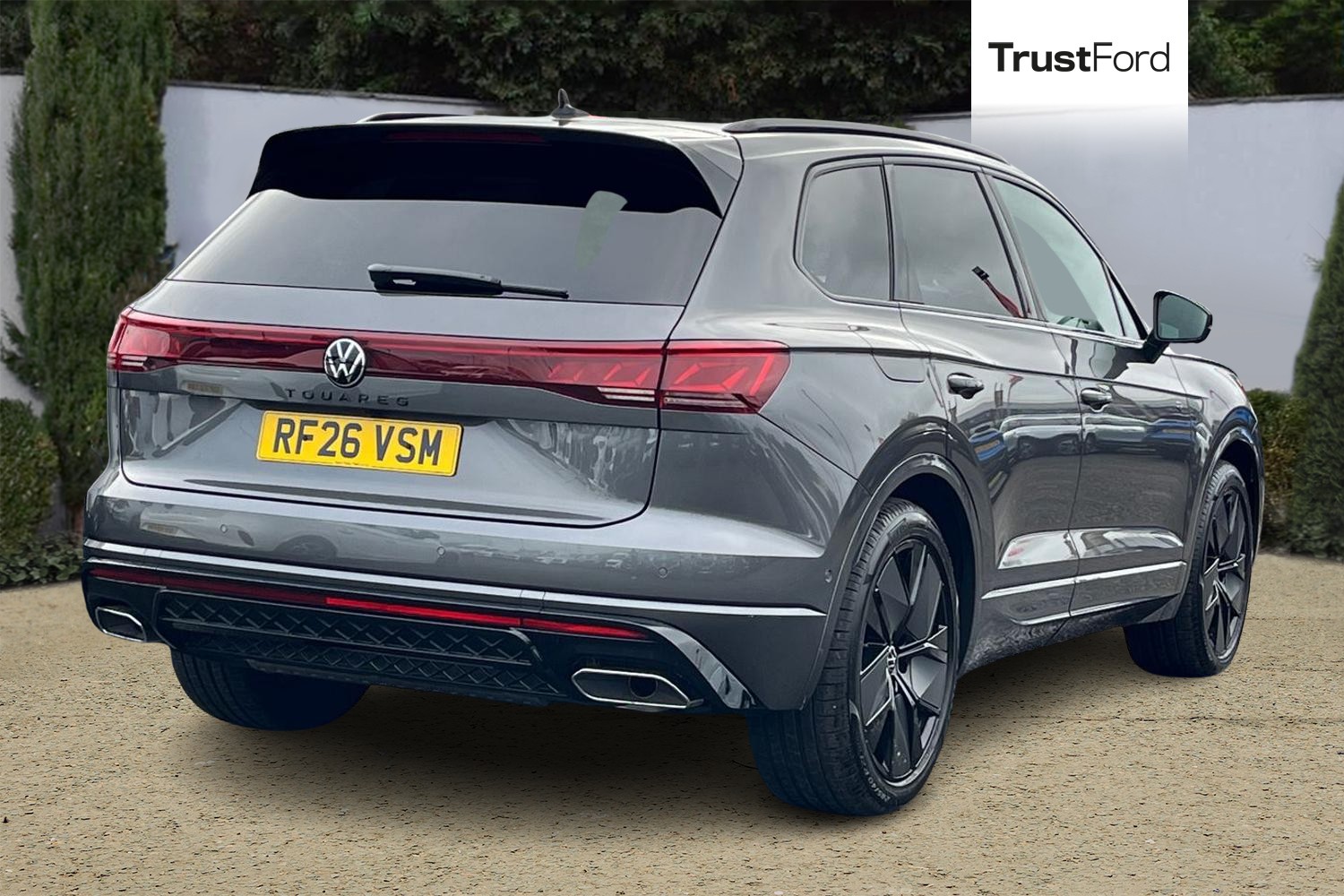 Volkswagen TOUAREG Photo 3