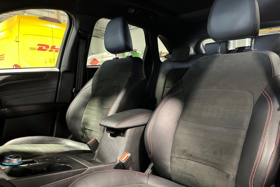 Ford KUGA Photo autoimg-62e276ca34143fda931310ea75015cf9dfb5a8c1.jpg
