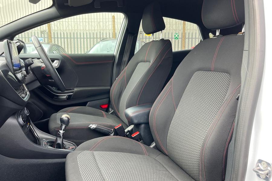 Ford PUMA Photo autoimg-62e2ffa4f0c9e75caed2212e6cf25a9eb812df3f.jpg