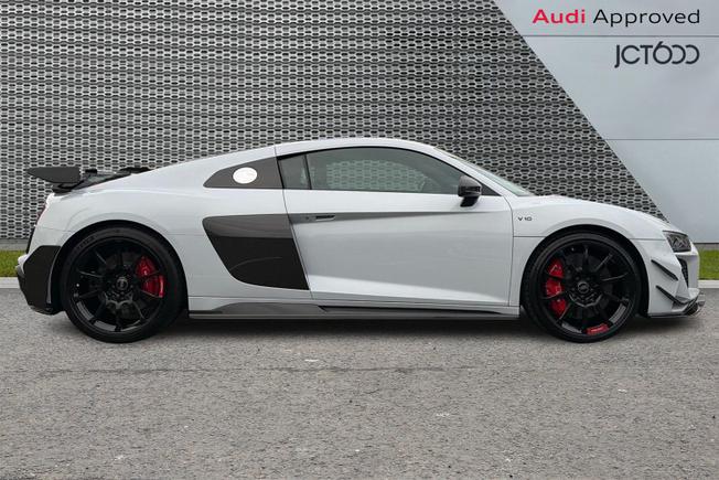 AUDI R8 Photo 4