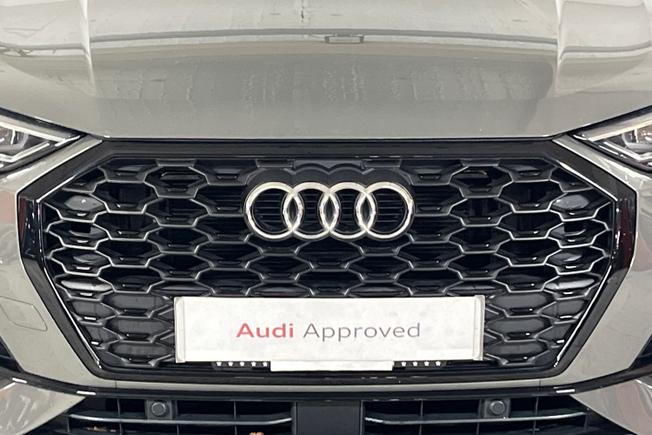 AUDI Q3 Photo 39