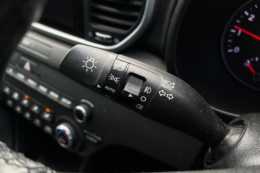 Kia SPORTAGE Photo autoimg-62eec1603a1cd4d1d9f50ca4dfae99c61f98447d.jpg