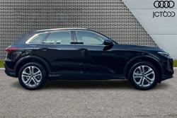 AUDI  Audi Q5 SUV Sport Photo 4