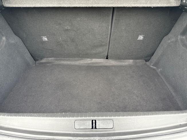 VAUXHALL CORSA Photo 12
