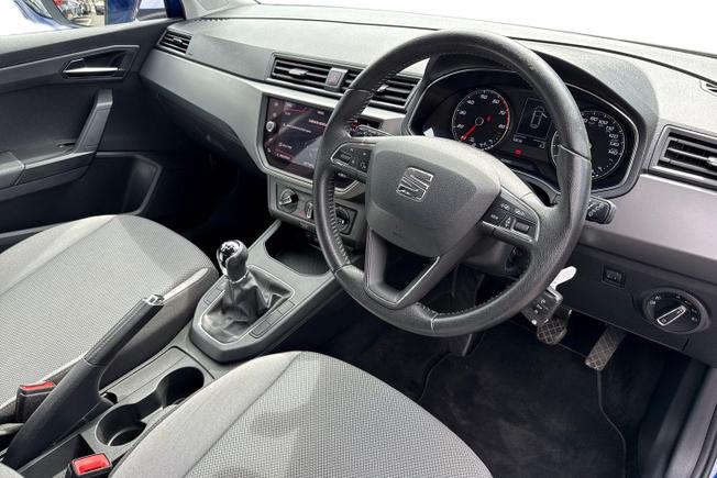 SEAT Ibiza Photo 6