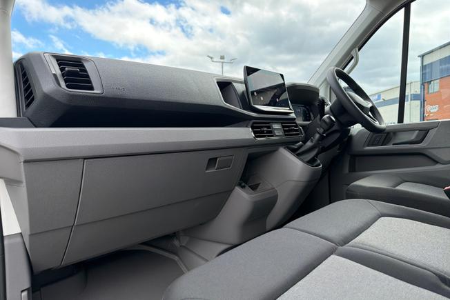 VOLKSWAGEN Crafter Photo 45