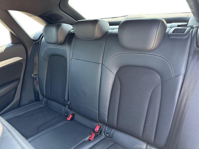 AUDI Q3 Photo 9