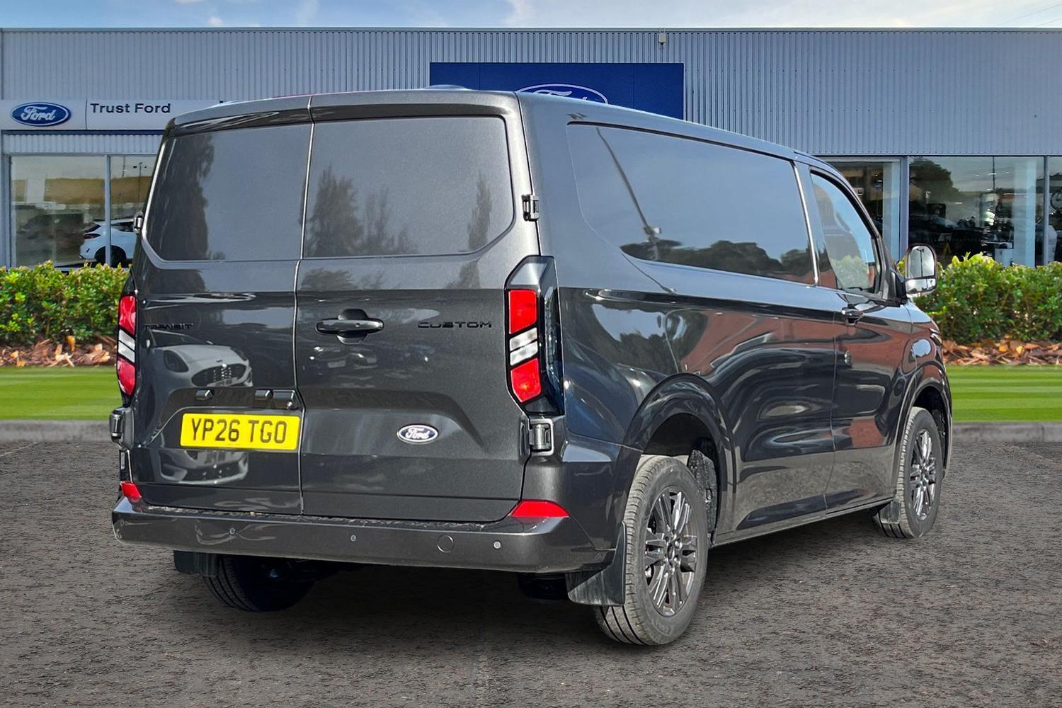 Ford Transit Custom Photo 3