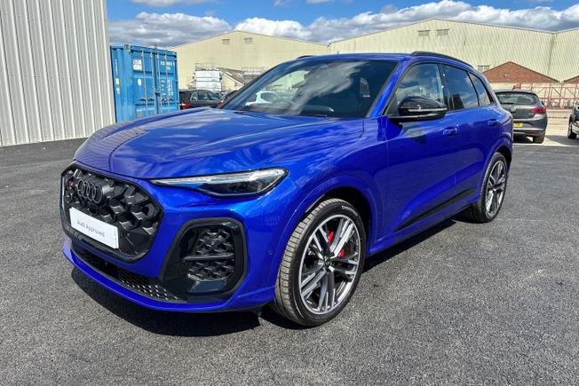 AUDI Sq5 Photo 22