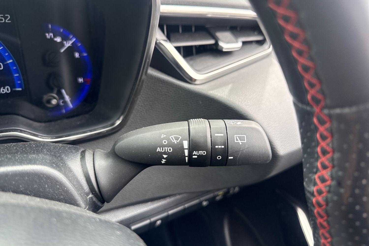 Toyota COROLLA Photo 14