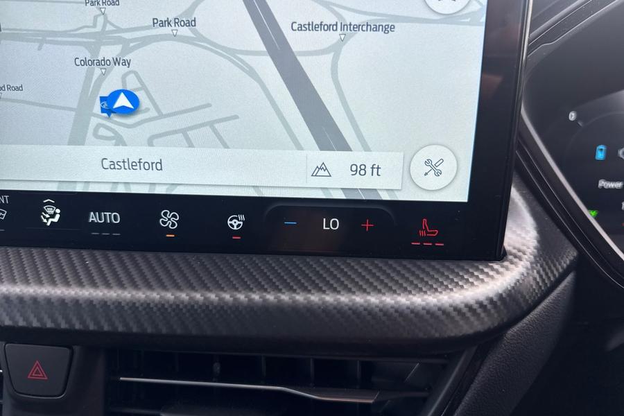Ford KUGA Photo autoimg-630d404015fa56784e9bf702b91e4210ebf0ba6d.jpg