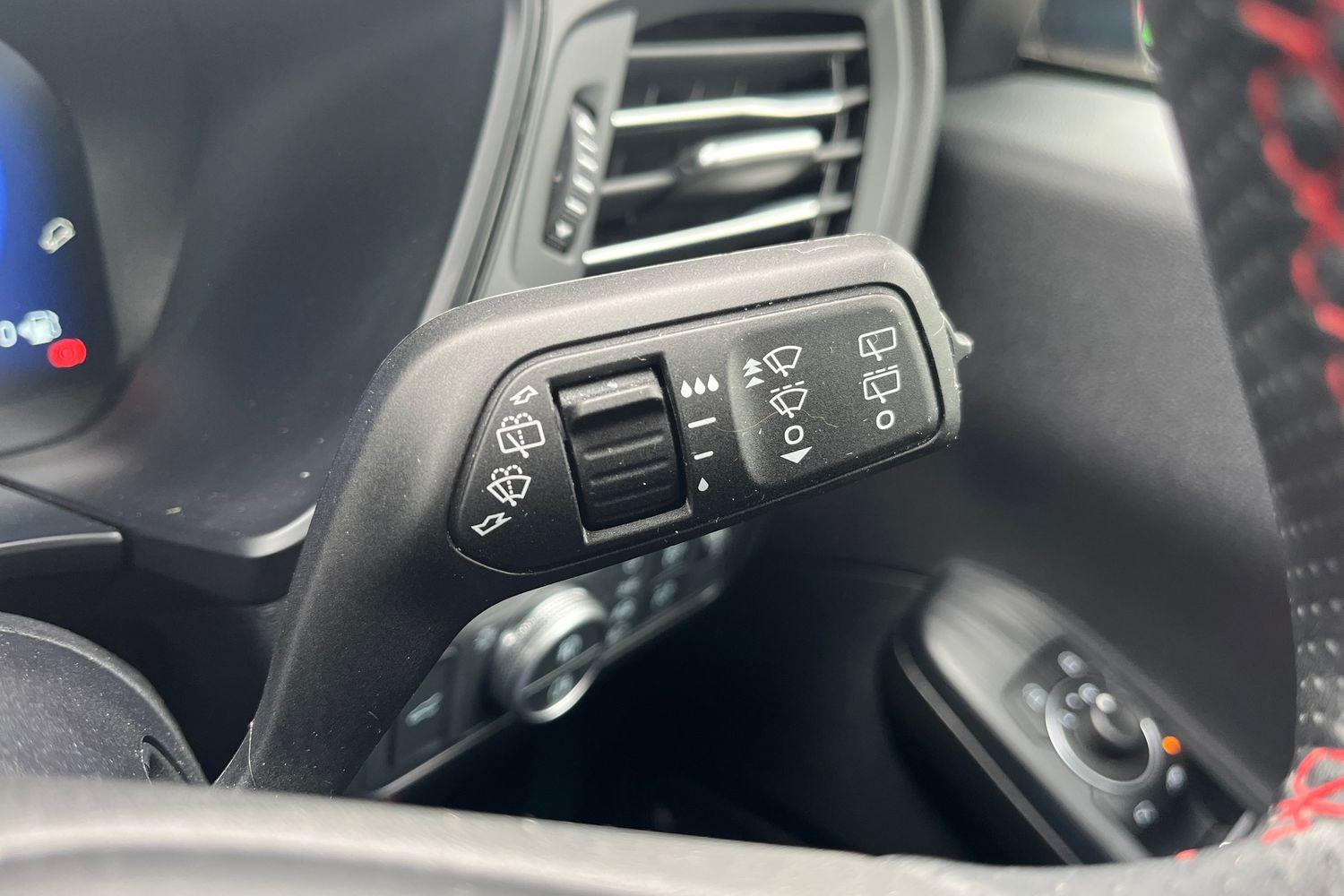 Ford KUGA Photo 14