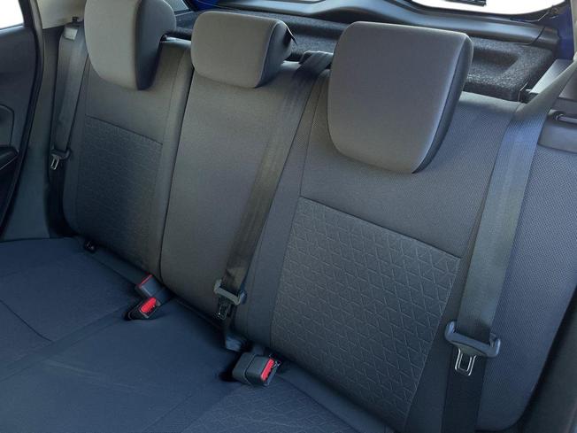 SUZUKI Swift Photo 9