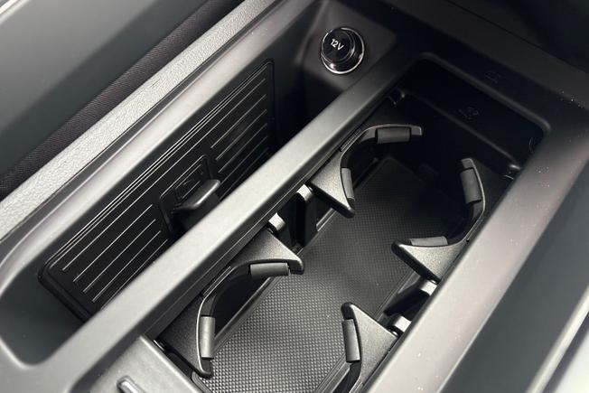AUDI Q8 e-tron Photo 27