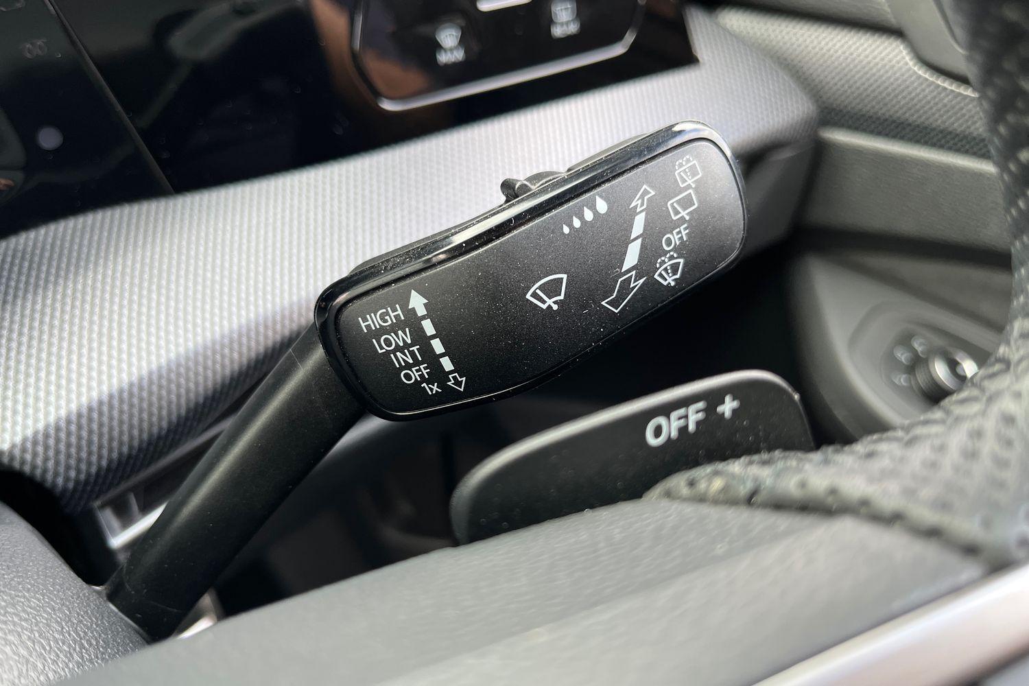 Volkswagen Golf Photo 14