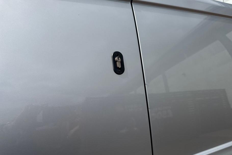 Used FORD TRANSIT CUSTOM BT21UFW 19