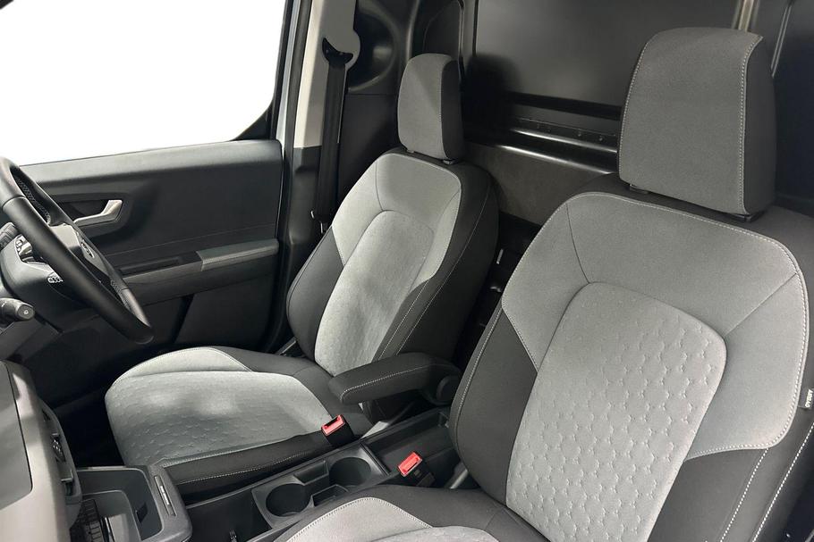 Used FORD E-TRANSIT COURIER LL75RMO 9