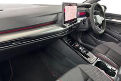 VOLKSWAGEN Golf Photo 2
