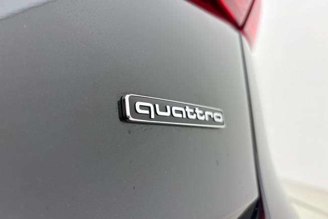 AUDI A6 E-Tron Sportback Photo 22