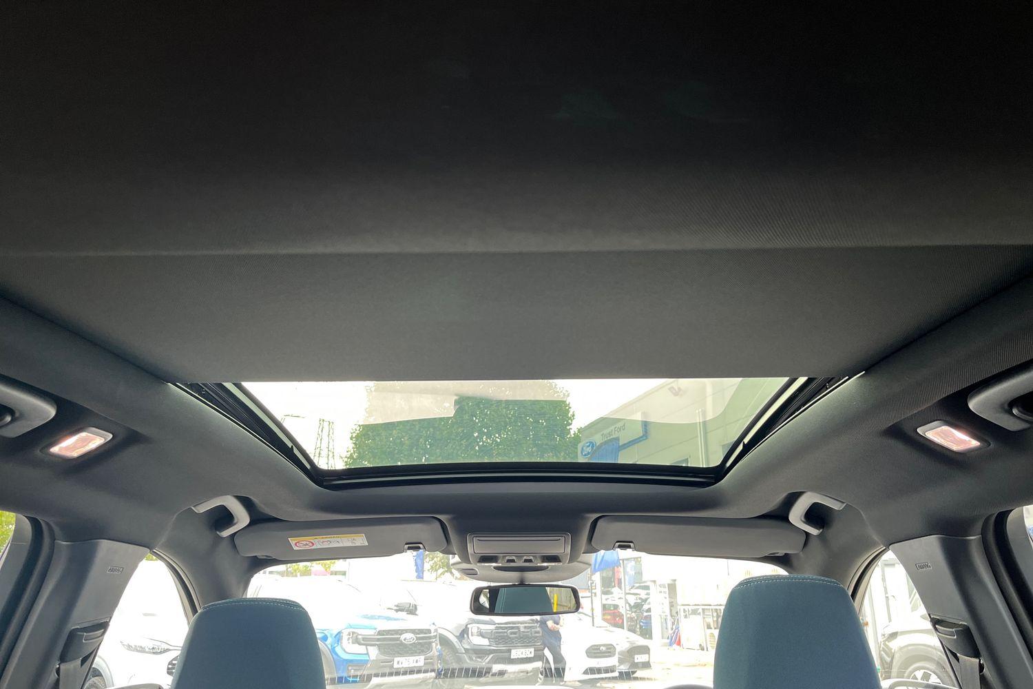 Ford KUGA Photo 29