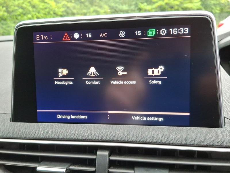 Used Peugeot 3008 NU17NJX 44