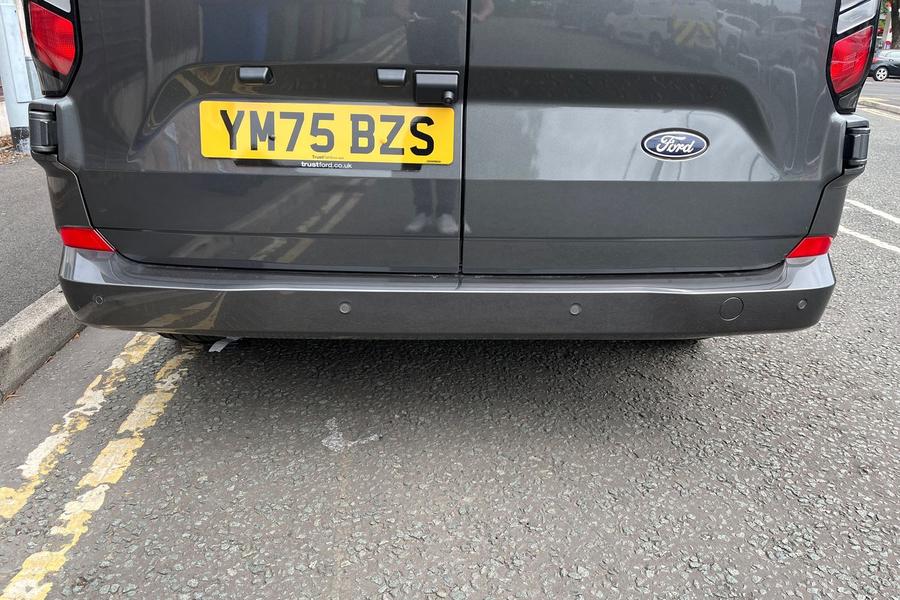 Ford TRANSIT CUSTOM Photo autoimg-63225e2d888f9ece186165eae13c07415125e068.jpg