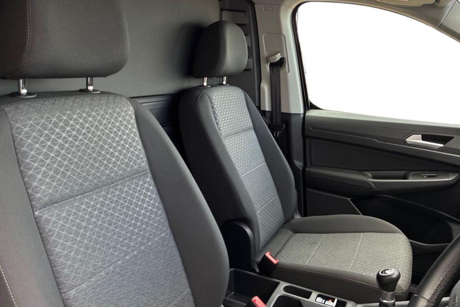 Ford TRANSIT CONNECT Photo autoimg-632641f6b0112d5b017b18f5ff309de58ac9c1d3.jpg