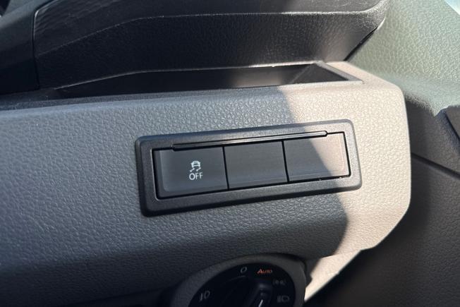 VOLKSWAGEN Transporter Photo 34