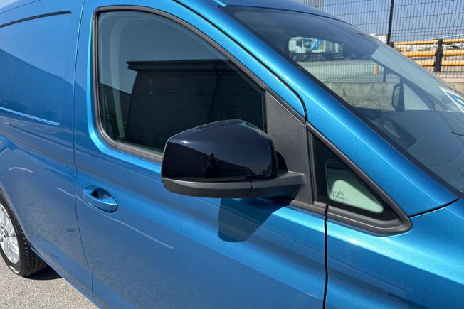 VOLKSWAGEN Caddy Photo 20