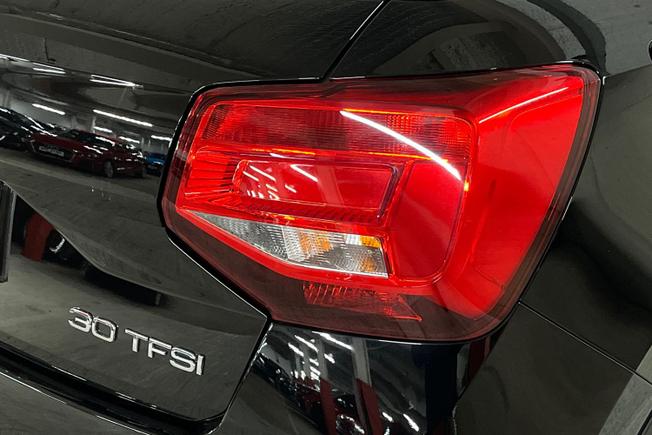 AUDI Q2 Photo 18