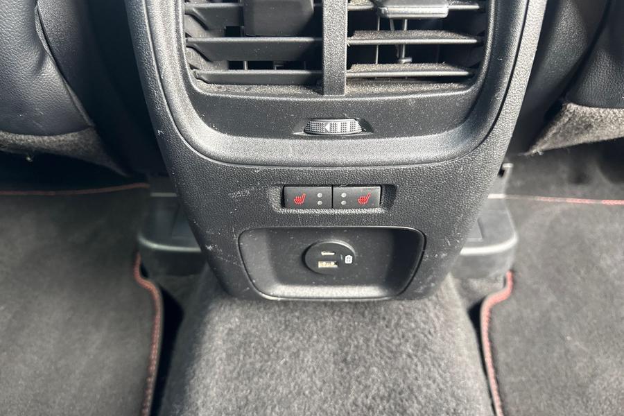 Ford KUGA Photo autoimg-6332219a0117a751f24c06cb5ece9b9ff3888f34.jpg