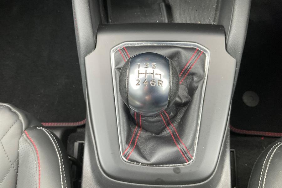 Ford FOCUS Photo autoimg-633cc3d894e4554a3d287124cb534c521ebe2690.jpg