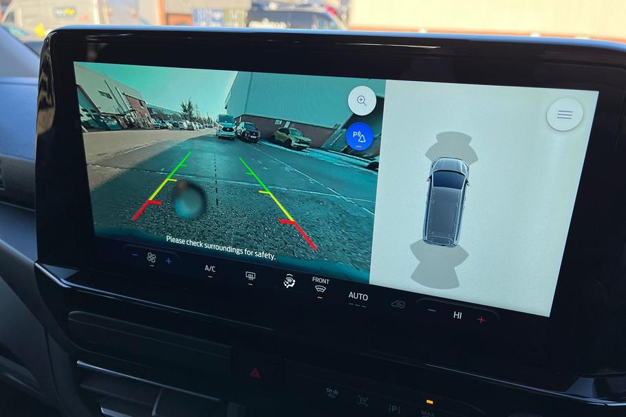 Used Ford TOURNEO CUSTOM 17