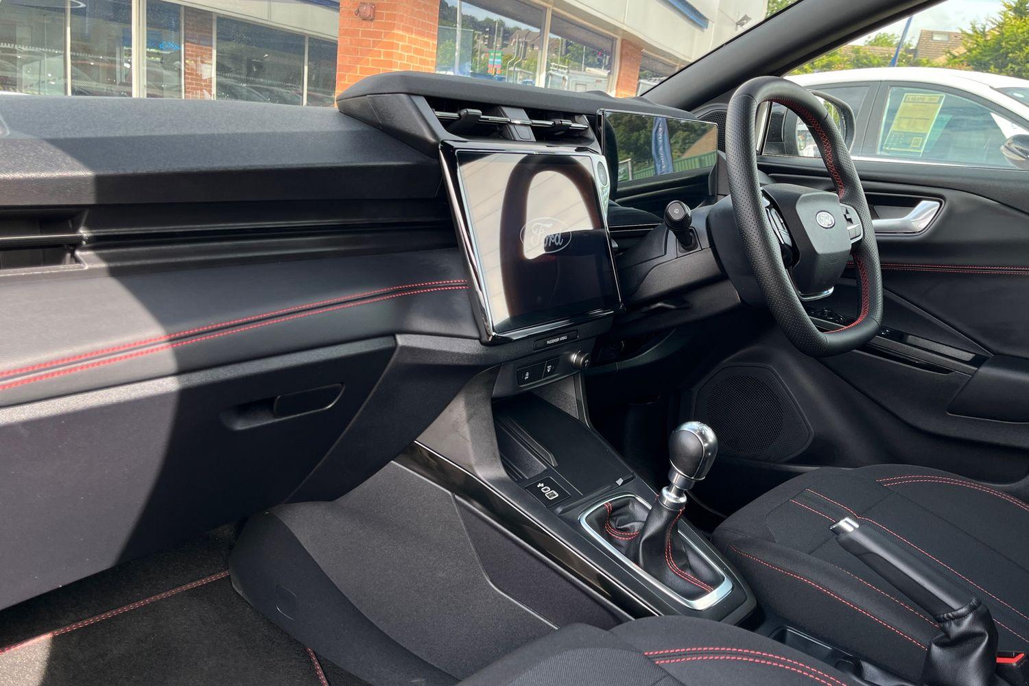 Ford PUMA Photo 17