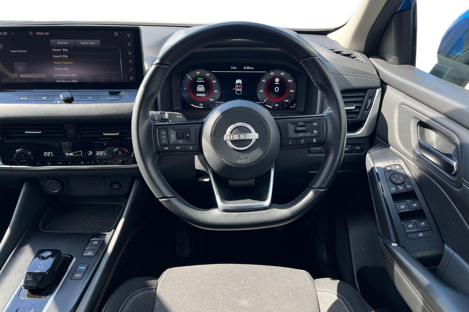 Nissan QASHQAI Photo 10