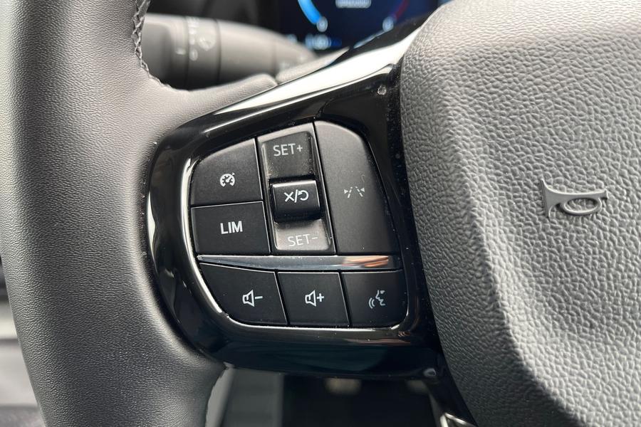 Ford TRANSIT CUSTOM Photo autoimg-63426fe525ed5e238c8e077881c7bab00b877b5f.jpg