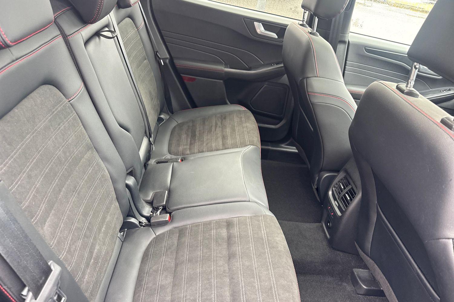 Ford KUGA Photo 19