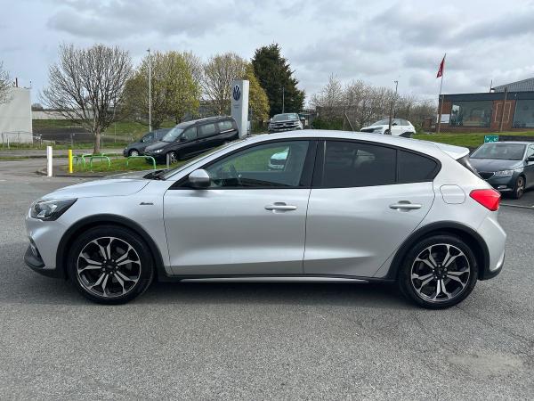 Ford Focus Photo autoimg-634971e7c72a951bf91868814eac46945a93a6a4.jpg
