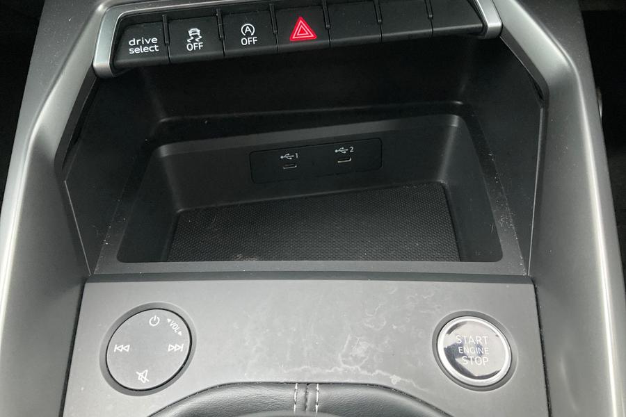 Audi A3 Photo autoimg-634c6828fc771bb6c786c00591942d87b3ee023f.jpg