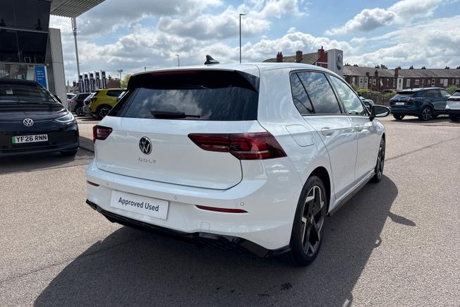 VOLKSWAGEN Golf Photo 24
